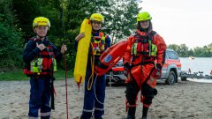 Jugendfeuerwehr Eckel zu Besuch bei der DLRG Seevetal