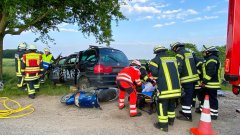 Schwerer Verkehrsunfall in Eckel: Rettungskräfte üben den Ernstfall