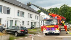 Blitzeinschlag löst Großeinsatz in Eckel aus