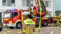 Blitzeinschlag löst Großeinsatz in Eckel aus