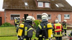 Feuer in Klecken – Mülleimer brannte in Keller