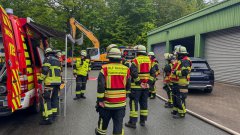 Brand in Müllumschlaganlage in Nenndorf sorgt für größeren Feuerwehreinsatz
