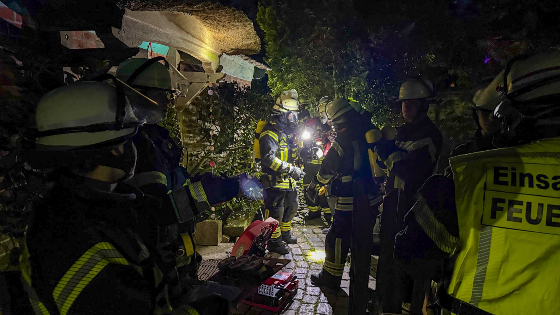 Unklare Rauchentwicklung in Wohngebäude