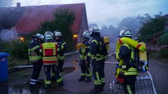 Einsatzübung fordert Feuerwehren und Rettungsdienst in Iddensen