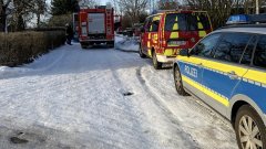 Hilflose Person hinter verschlossener Tür in Eckel